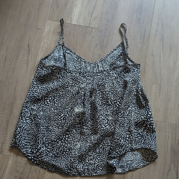 Women's Black and White Spotted Top - Picture 2 of 3